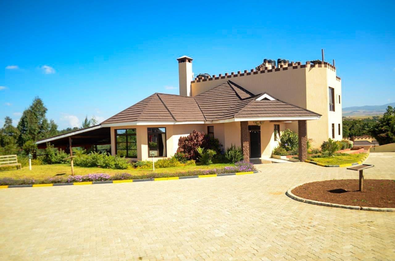 Regency Mount Kenya Hotel Timau Exterior foto